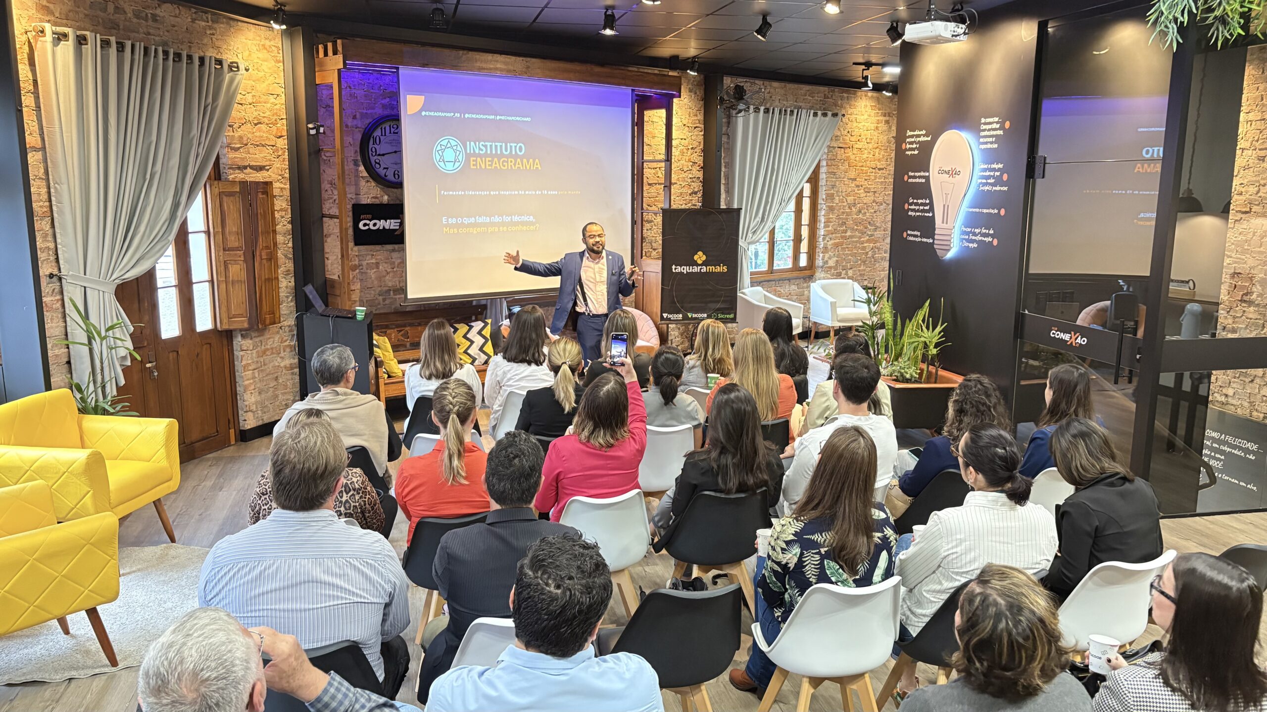 TS Talks começou com muita energia e conexões valiosas!